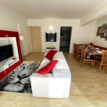 Casa Veronica Con Giardino Apartmán