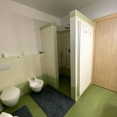 Casa Veronica Con Giardino Verbania