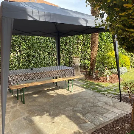Casa Veronica Con Giardino 베르바니아