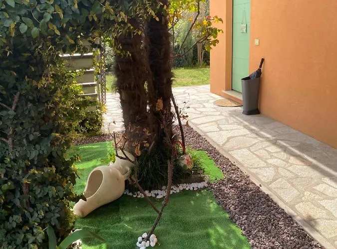 Апартаменты Casa Veronica Con Giardino